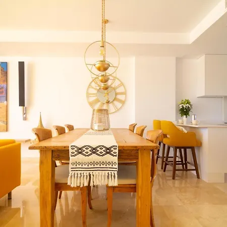 Townhouse El Romeral בית נופש