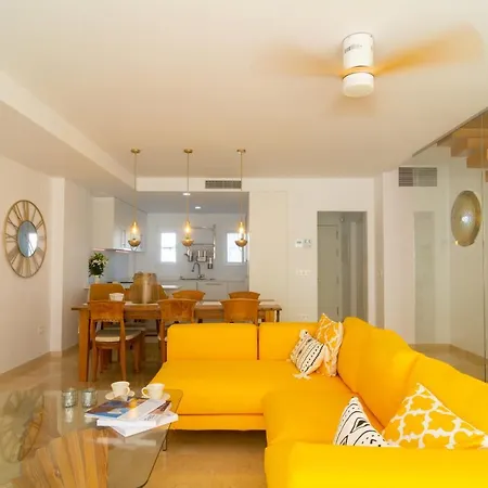 Townhouse El Romeral *